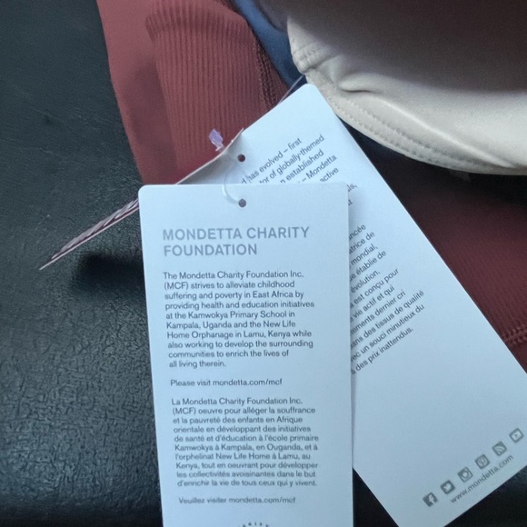 New Mondetta NWT Sports Training Bra Reduced Shipping - Picture 5 of 5